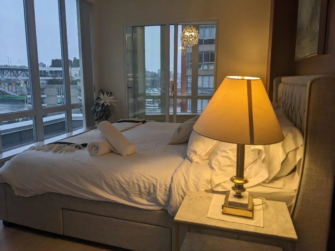 Apartment Penthouses Of Beach Ave Vancouver