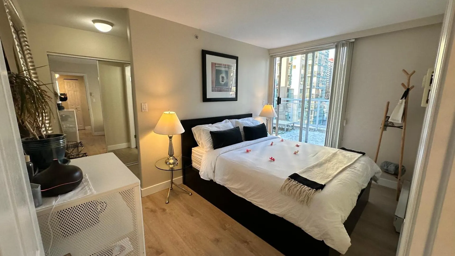 Apartment Penthouses Of Beach Ave Vancouver