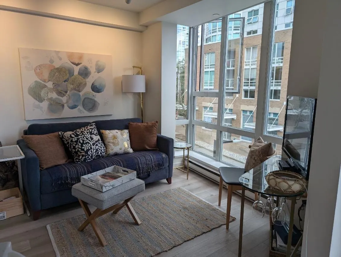 Apartment Penthouses Of Beach Ave Vancouver